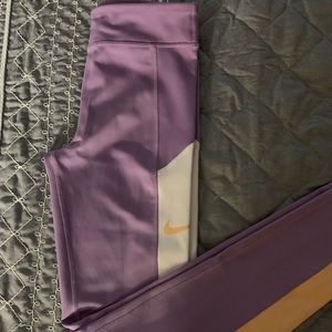 Nike girl’s leggings